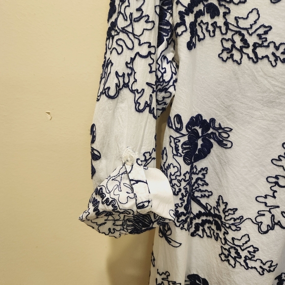 FORCYNTHIA Beachwear white and Navy Blue Embroidered Roll Up Sleeves top XL - Picture 5 of 11